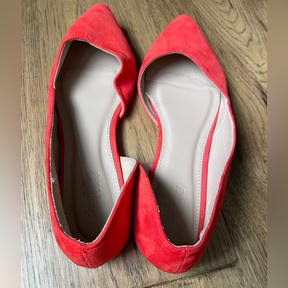 Charlotte Russe Pink red cut out pointed flats - Picture 2 of 5